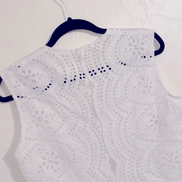 Bagutta Eyelet Back Top - Picture 7 of 9